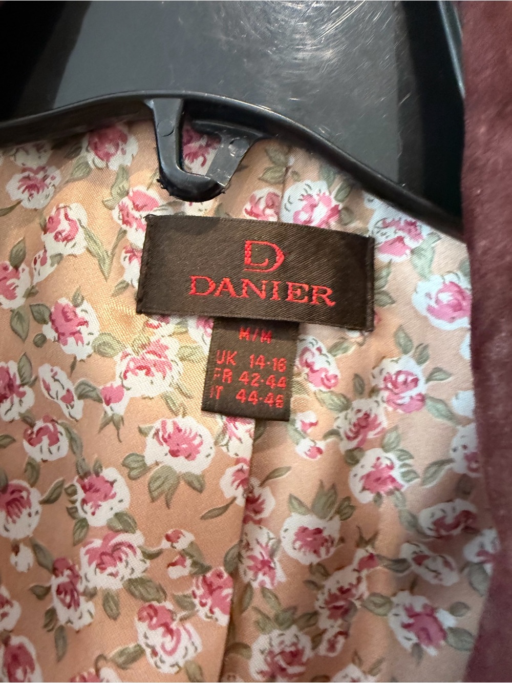 Danier Burgundy Suede Women's Leather Jacket - Picture 8 of 12